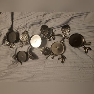 Metal Leaves tealight holder NWT